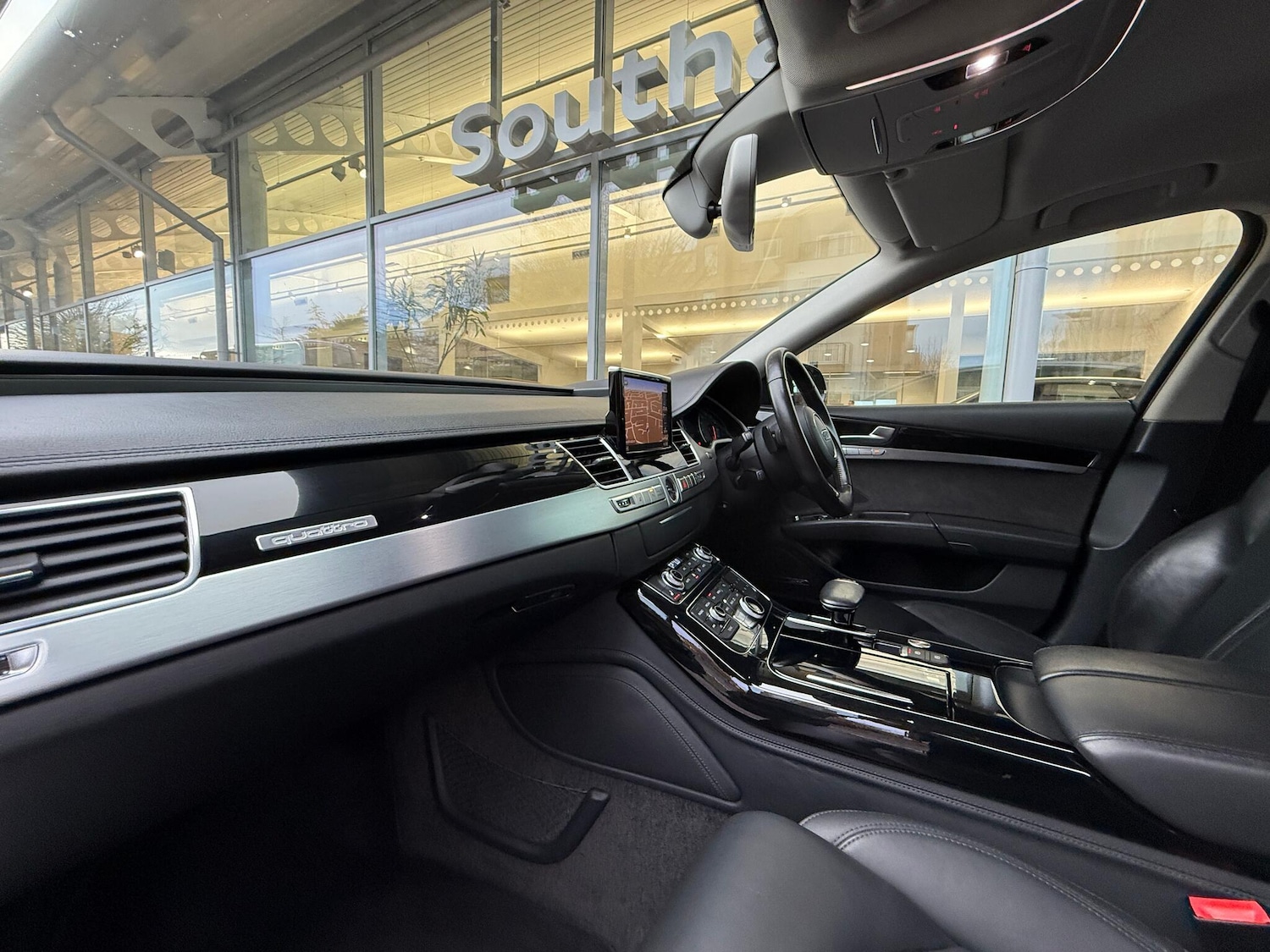 Used Audi A8 2014 for sale - 76499517: Photo 6