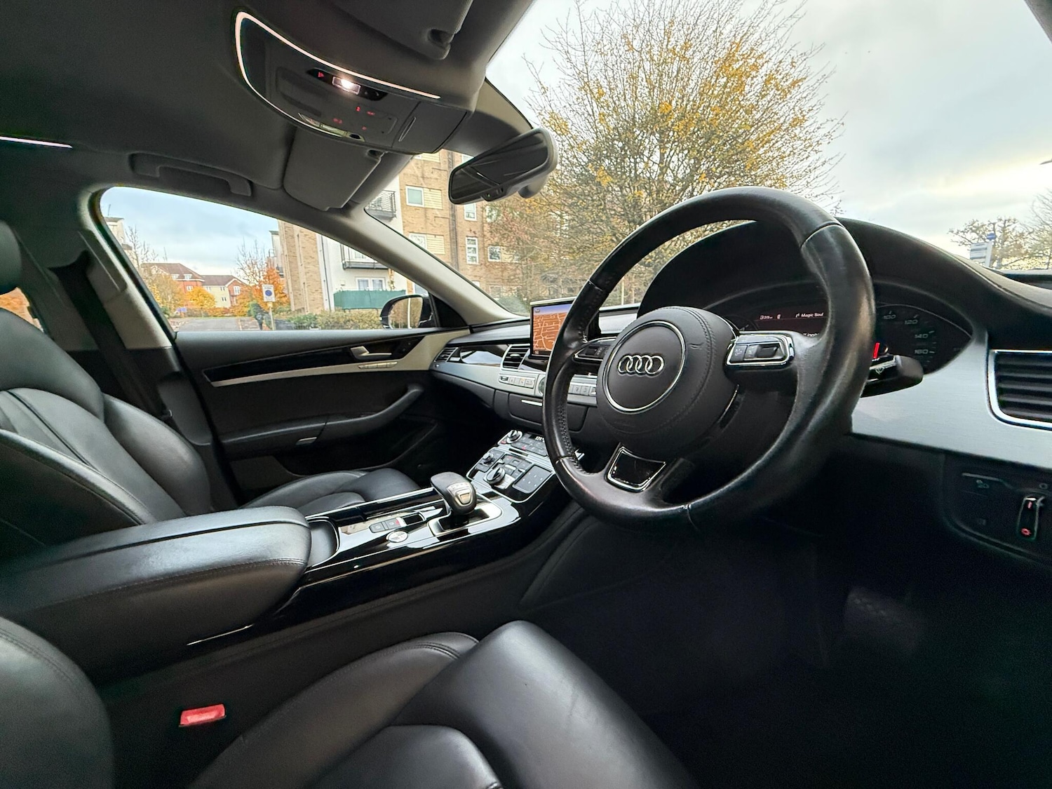 Used Audi A8 2014 for sale - 76499517: Photo 9