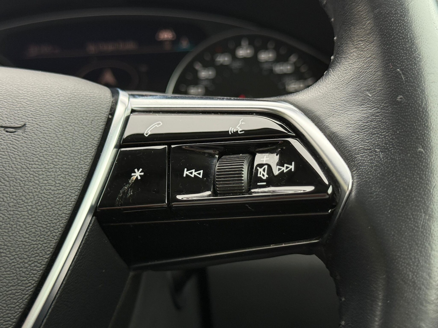 Used Audi A6 Saloon 2019 for sale - 76294481: Photo 13