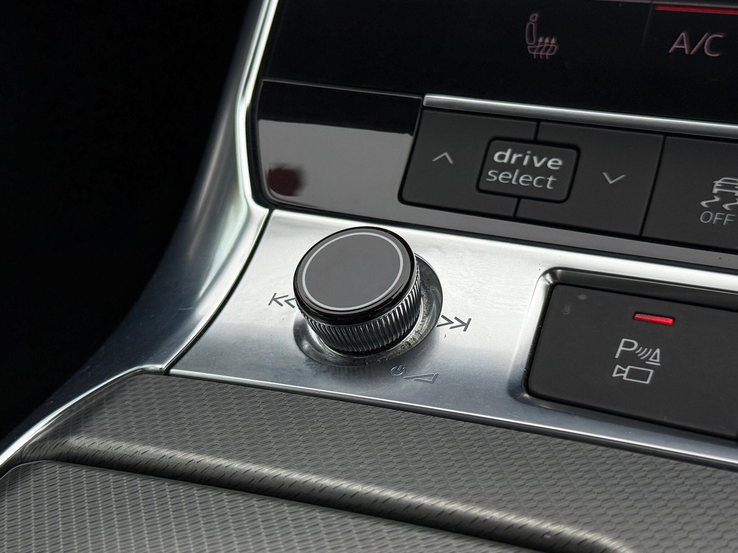 Used Audi A6 Saloon 2019 for sale - 76294481: Photo 18