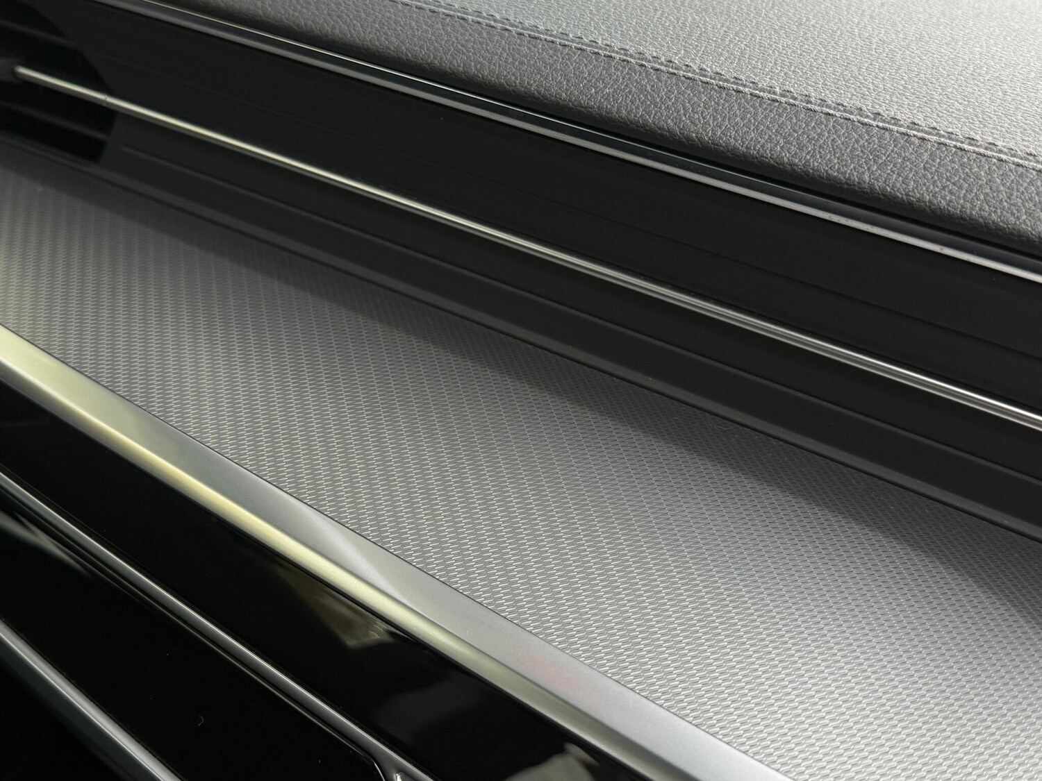 Used Audi A6 Saloon 2019 for sale - 76294481: Photo 60