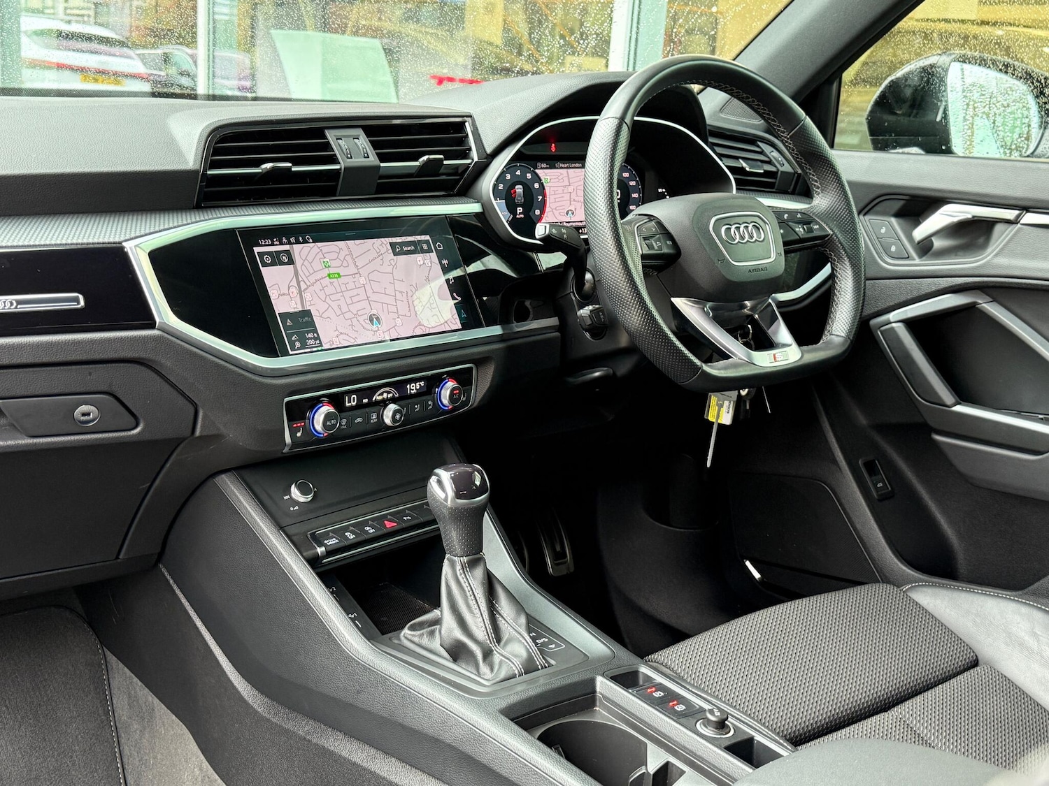 Used Audi Q3 2022 for sale - 76457874: Photo 54