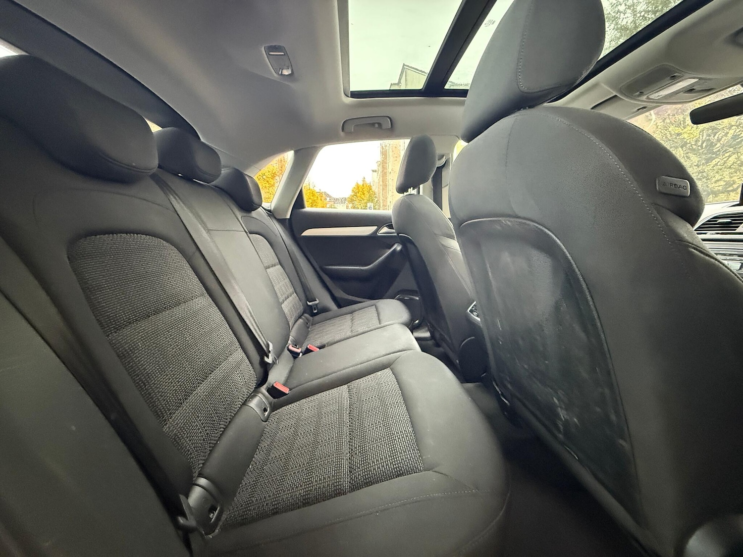 Used Audi Q3 2017 for sale - 76336130: Photo 10