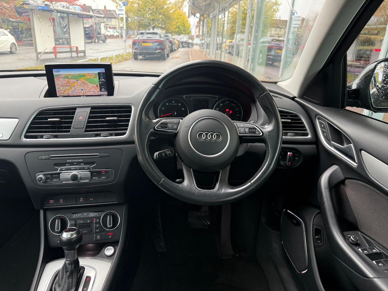 Used Audi Q3 2017 for sale - 76336130: Photo 14