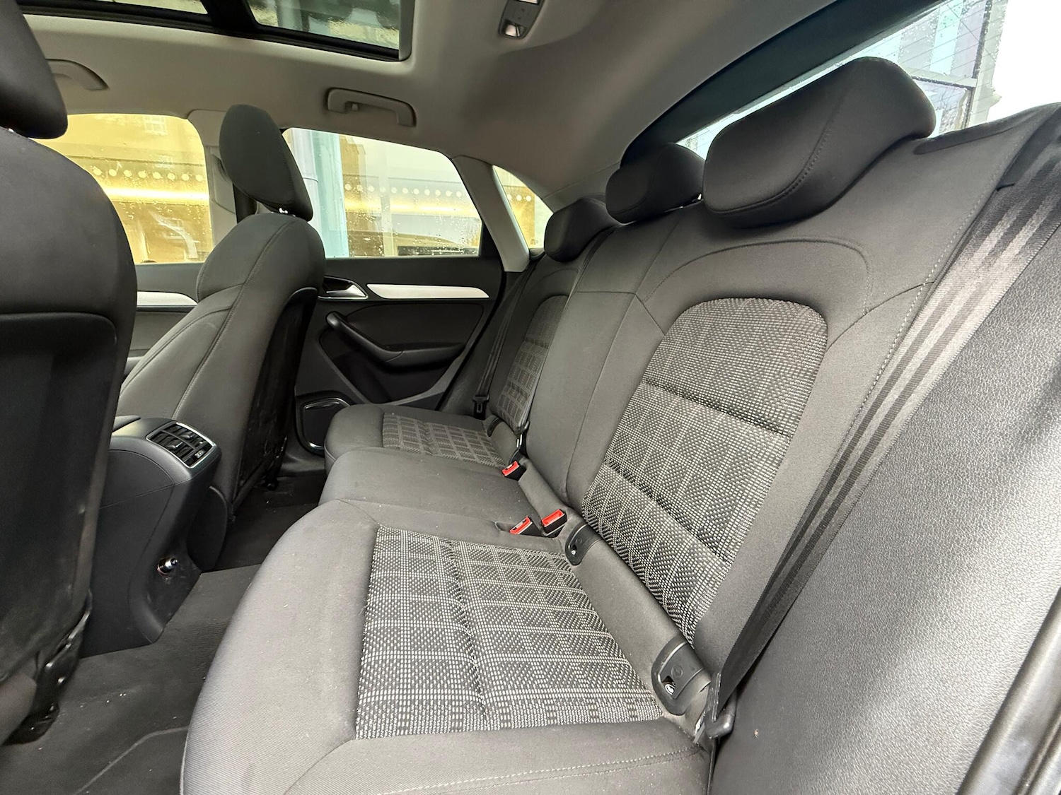 Used Audi Q3 2017 for sale - 76336130: Photo 30