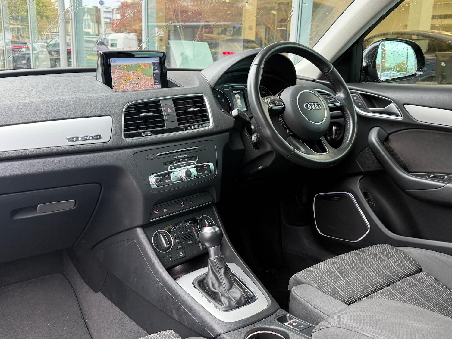 Used Audi Q3 2017 for sale - 76336130: Photo 31