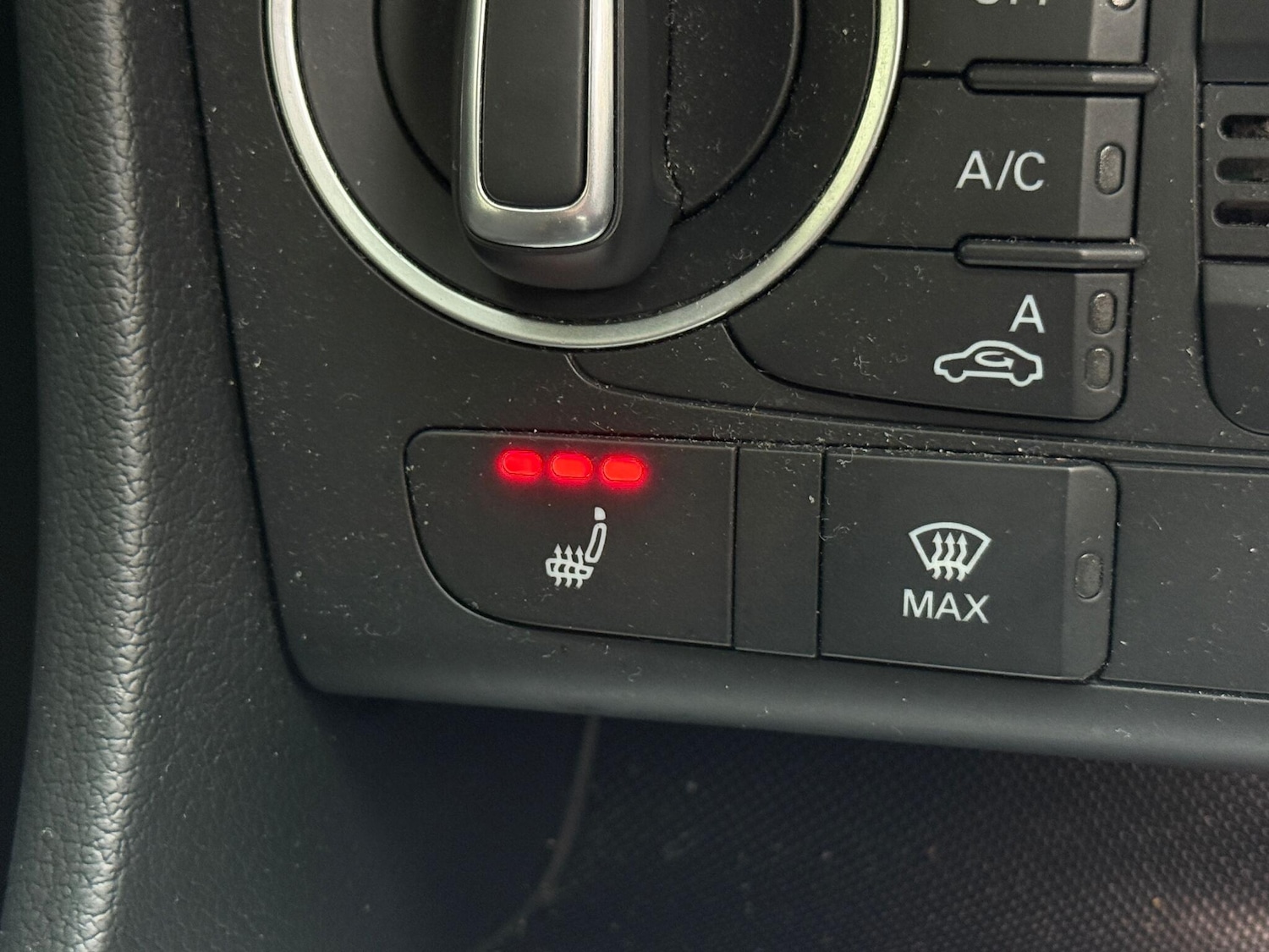 Used Audi Q3 2017 for sale - 76336130: Photo 43
