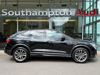 Used Audi Q3 2023 for sale - 75415232: Photo