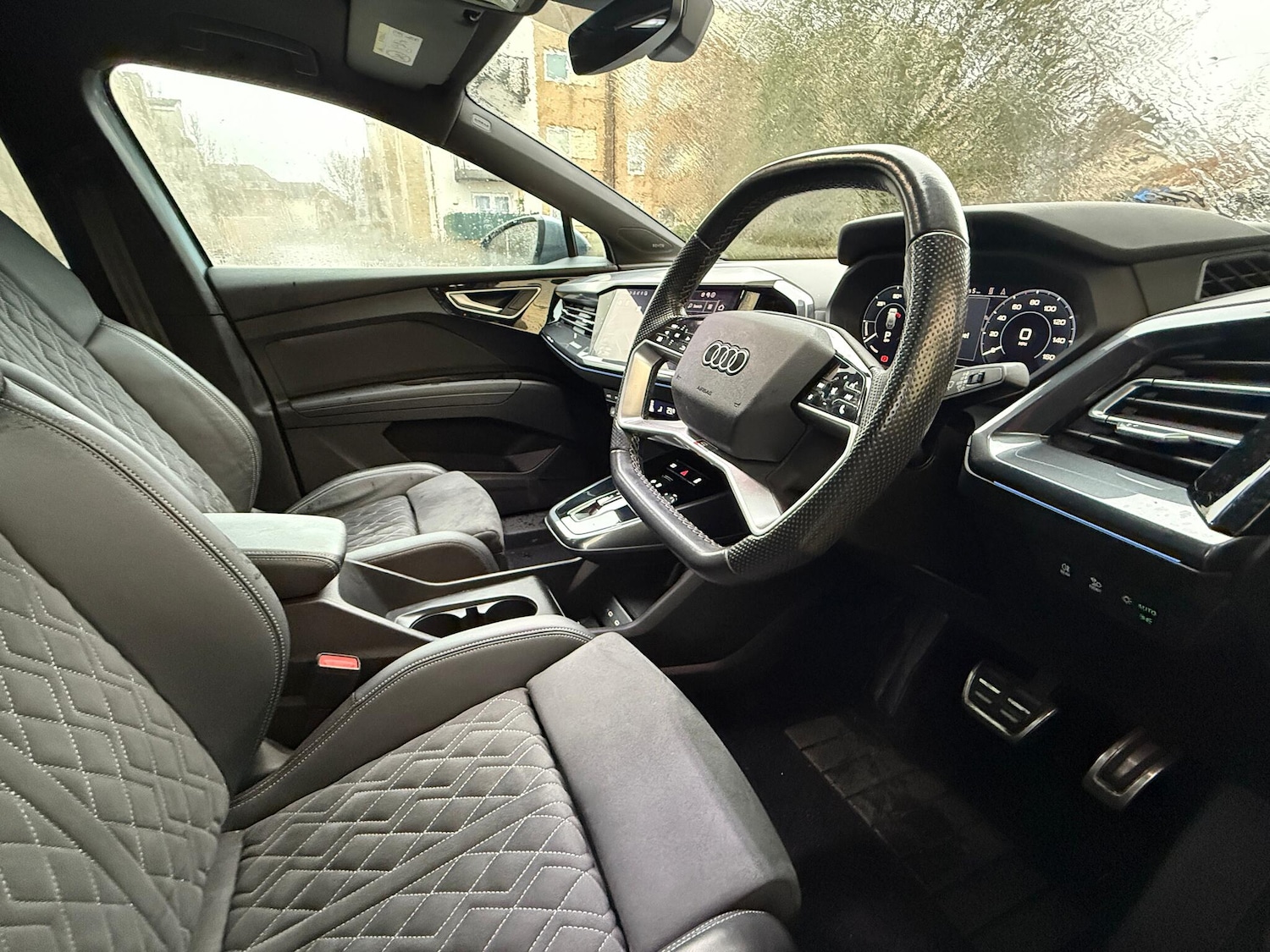 Used Audi Q4 e-tron 2023 for sale - 77230197: Photo 18