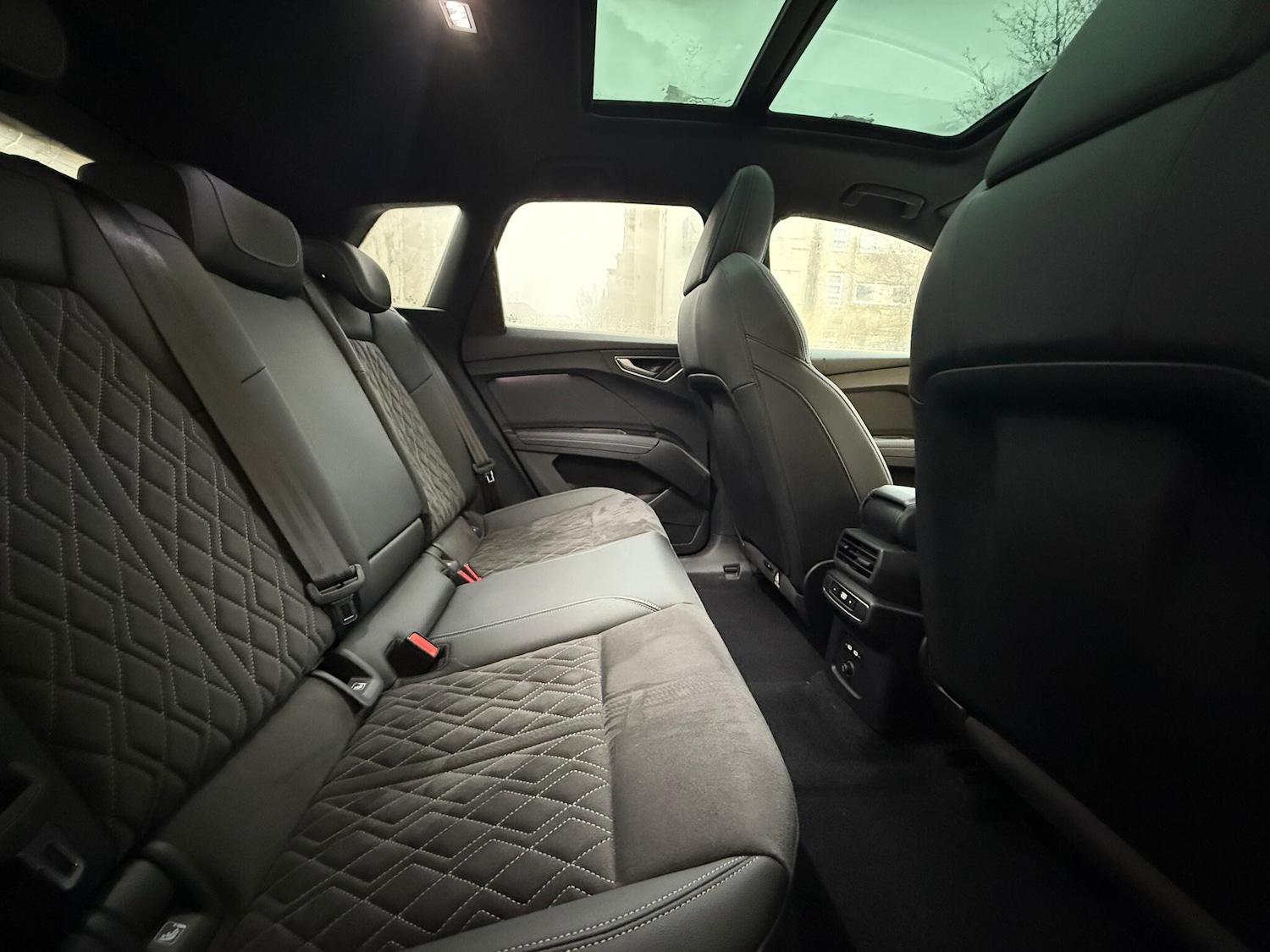 Used Audi Q4 e-tron 2023 for sale - 77230197: Photo 20