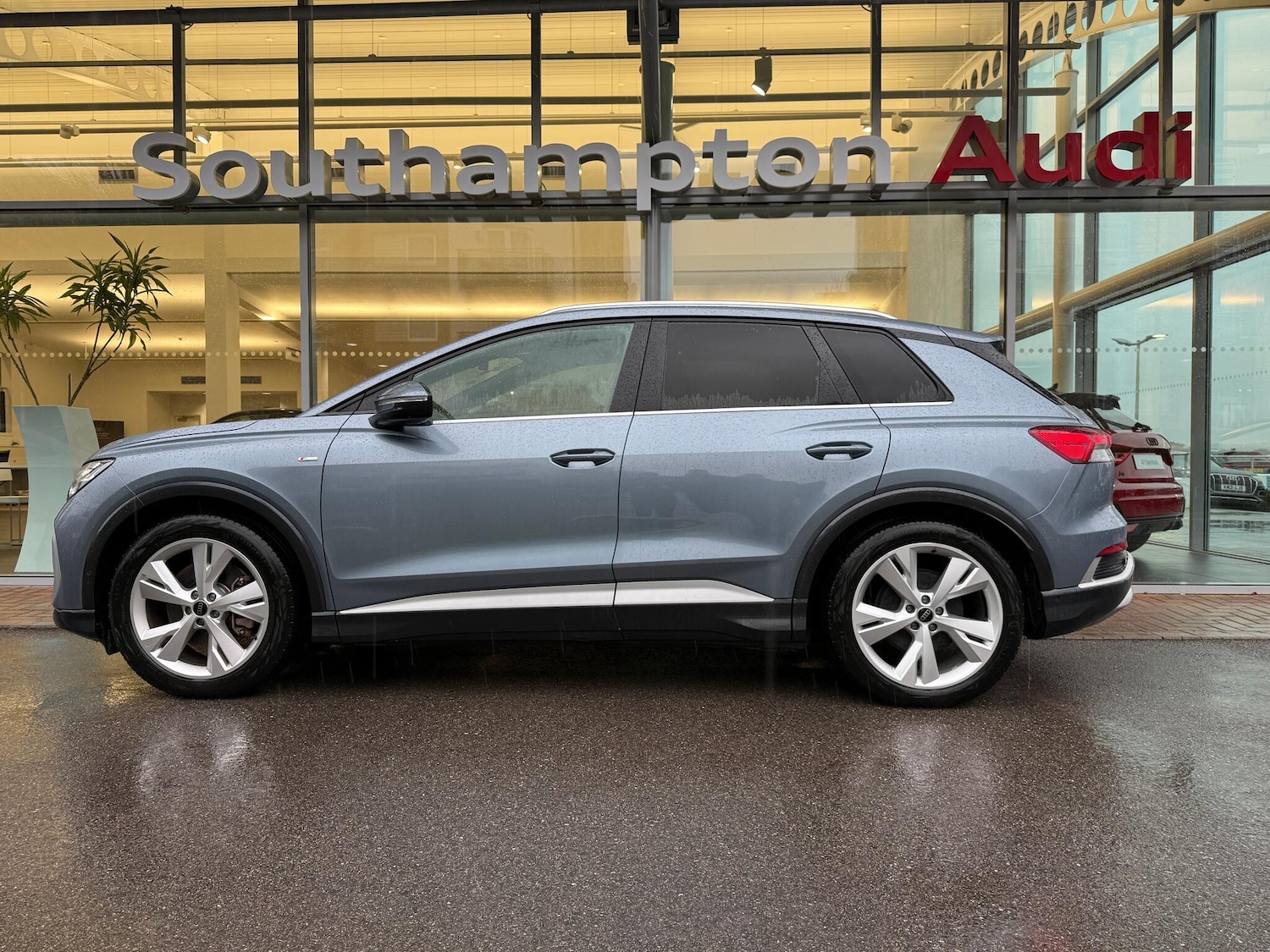 Used Audi Q4 e-tron 2023 for sale - 77230197: Photo 29