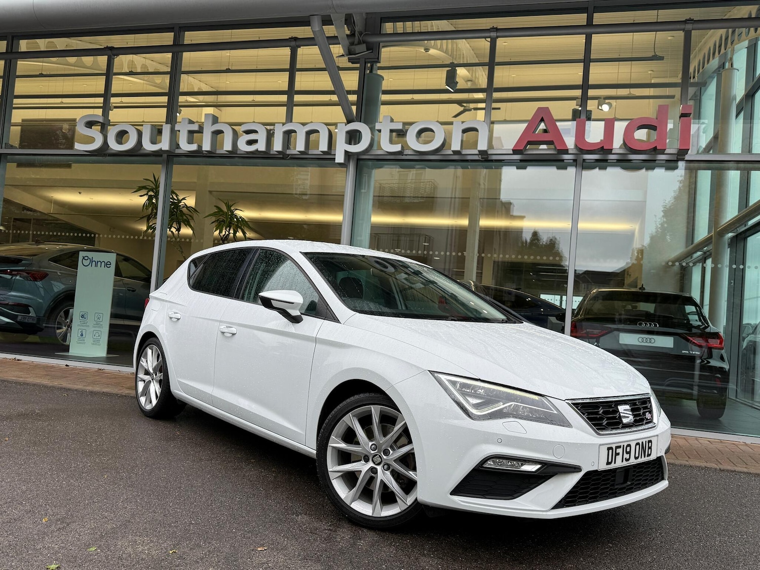 Used SEAT Leon 2019 for sale - 76167297: Photo 1