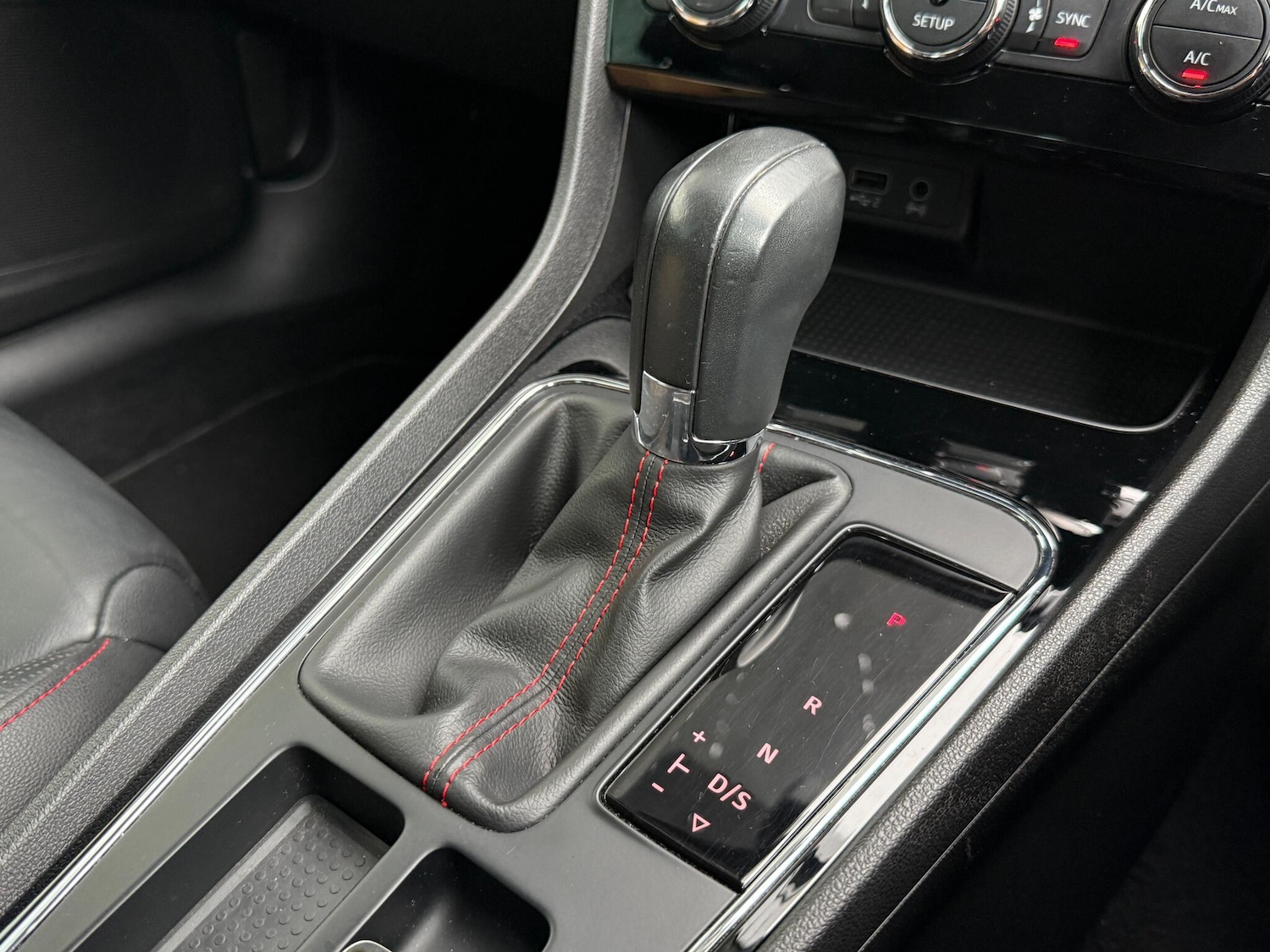Used SEAT Leon 2019 for sale - 76167297: Photo 12