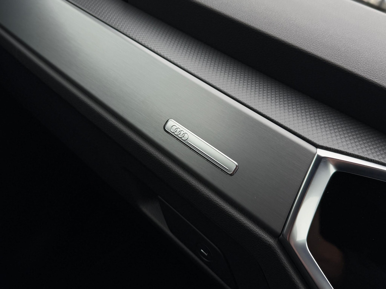 Used Audi Q3 2024 for sale - 77624875: Photo 19