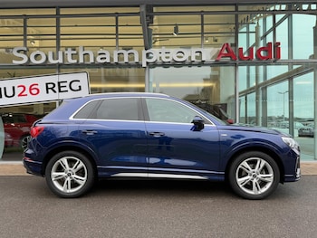 Used Audi Q3 2024 for sale - 77624875: Photo