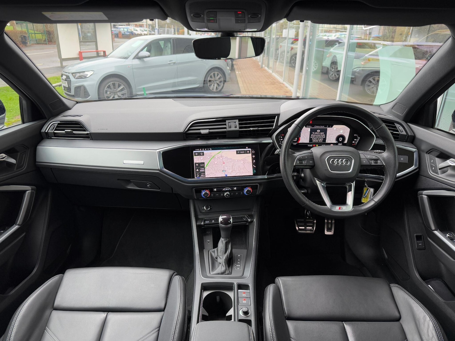 Used Audi Q3 2024 for sale - 77624875: Photo 3