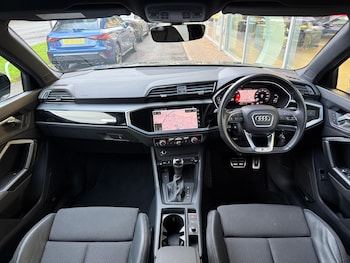 Used Audi Q3 2022 for sale - 76689550: Photo