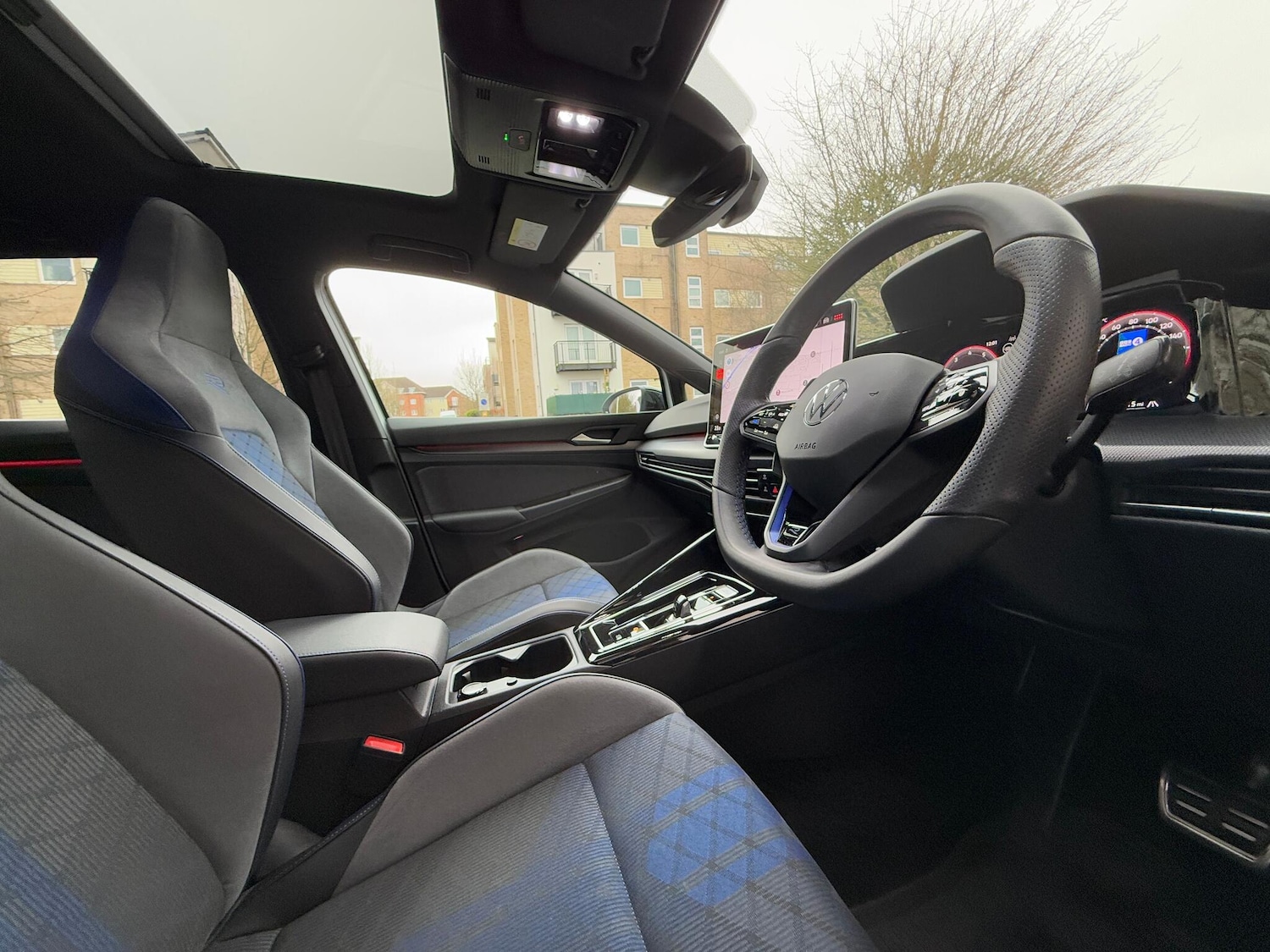 Used Volkswagen Golf 2025 for sale - 77626211: Photo 11