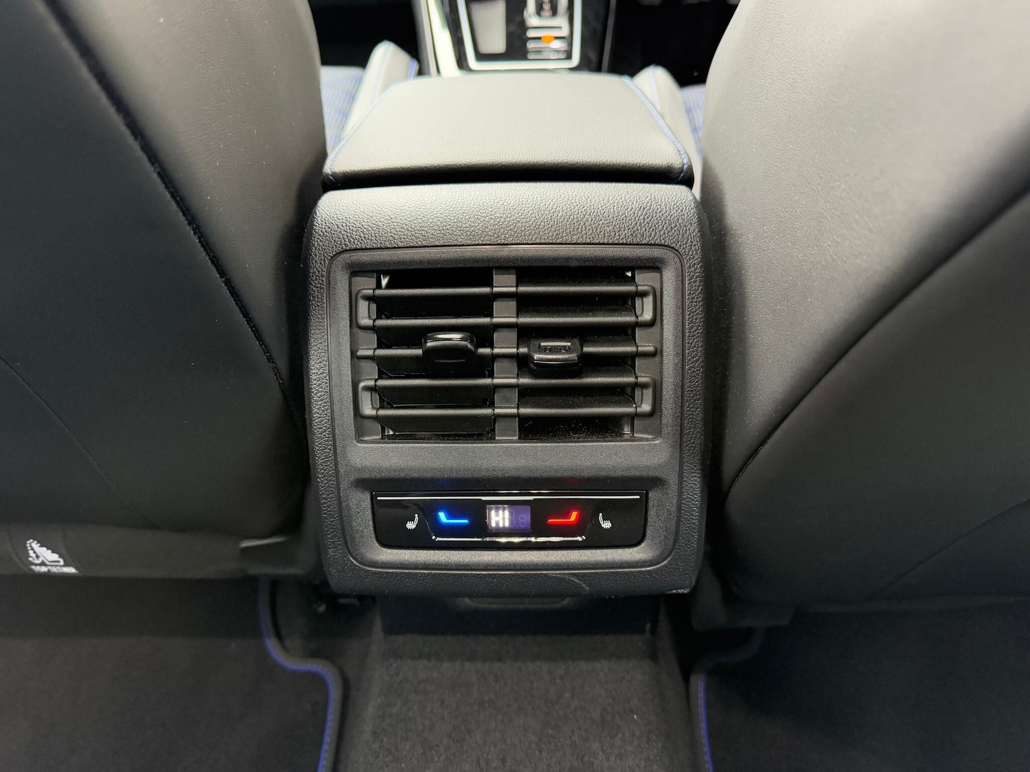 Used Volkswagen Golf 2025 for sale - 77626211: Photo 39