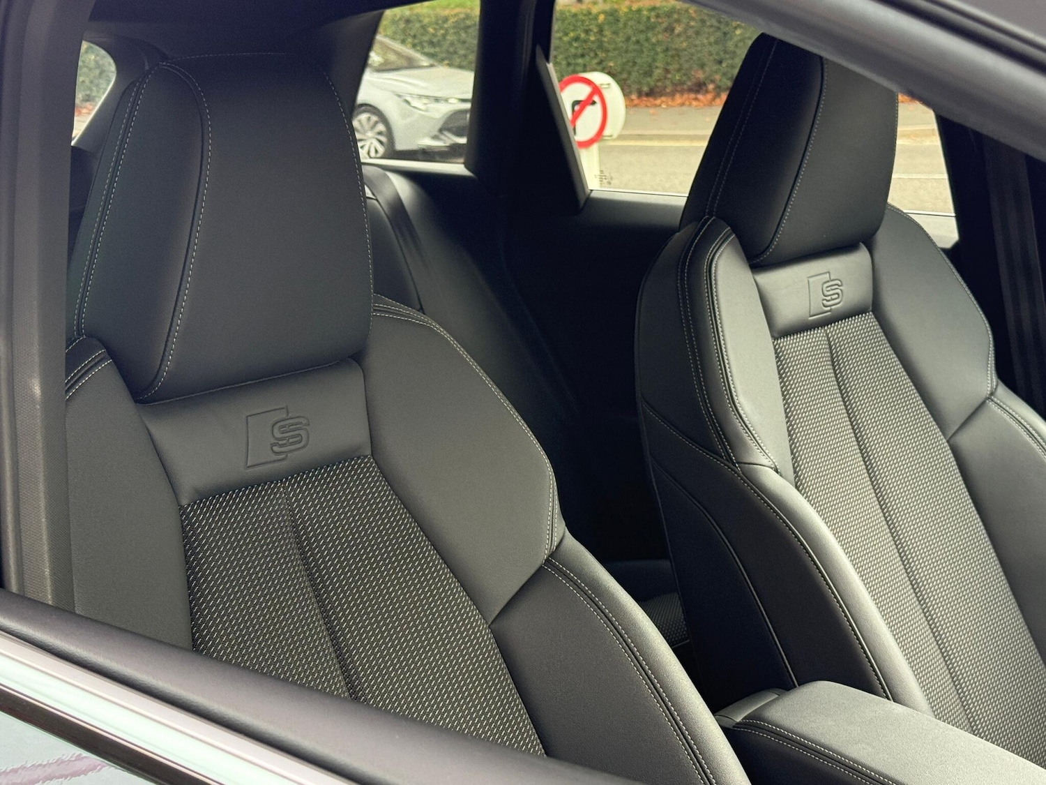 Used Audi Q4 e-tron 2021 for sale - 76314693: Photo 34