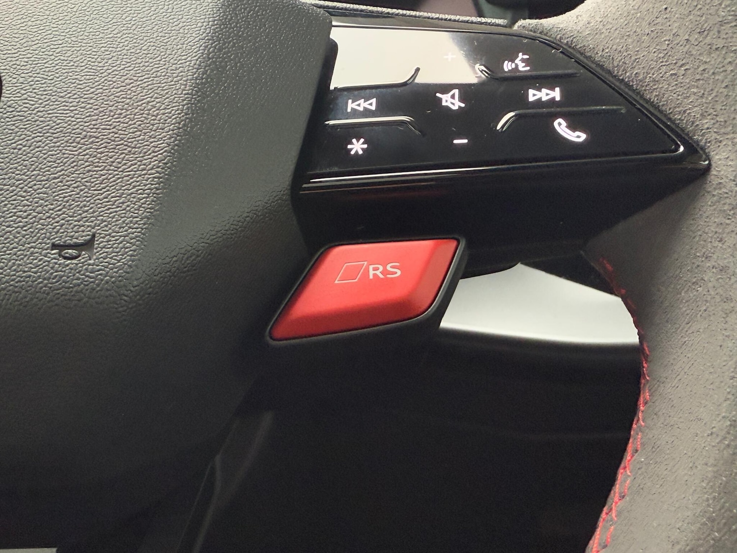 Used Audi RS3 2025 for sale - 77705170: Photo 17