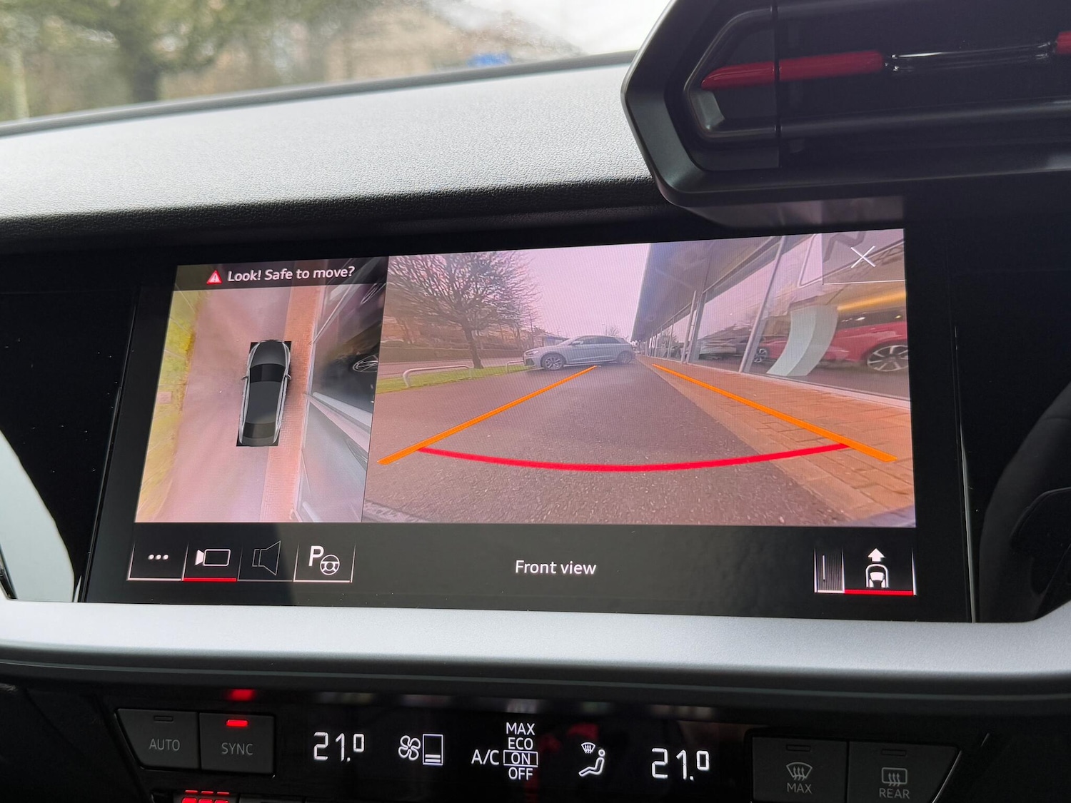 Used Audi RS3 2025 for sale - 77705170: Photo 4