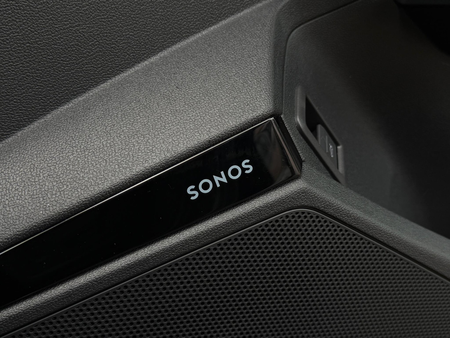 Used Audi RS3 2025 for sale - 77705170: Photo 8