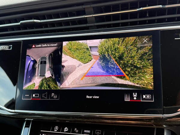 Used Audi Q7 2023 for sale - 75552512: Photo 16