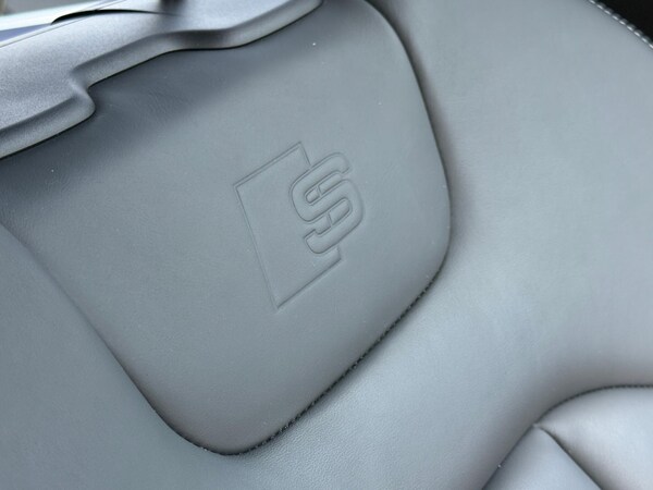 Used Audi Q7 2023 for sale - 75552512: Photo 21