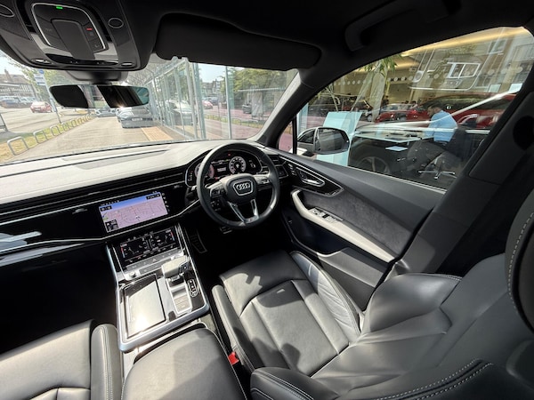 Used Audi Q7 2023 for sale - 75552512: Photo 36
