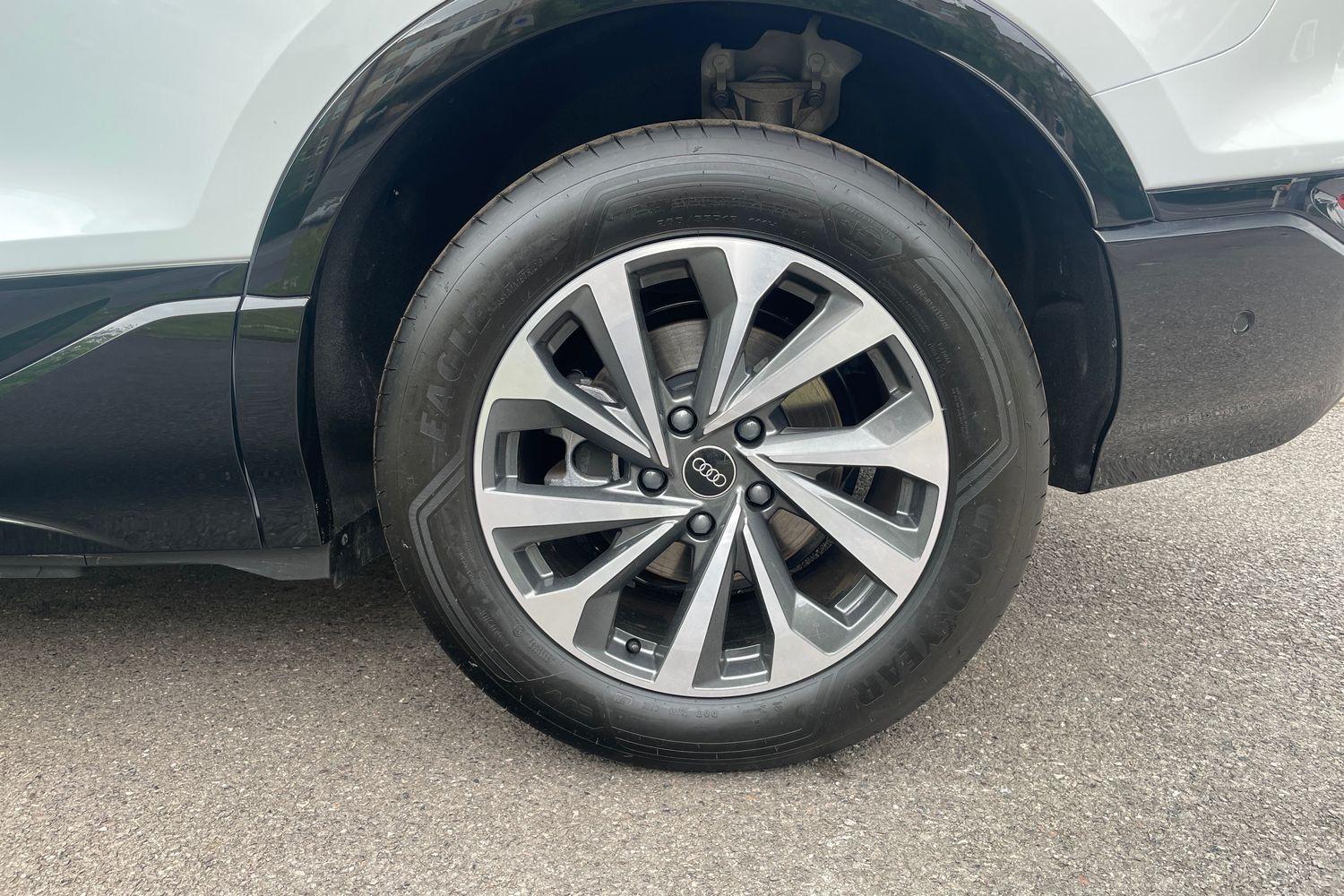 Used Audi Q6 e-tron 2025 for sale - 76389301: Photo 11