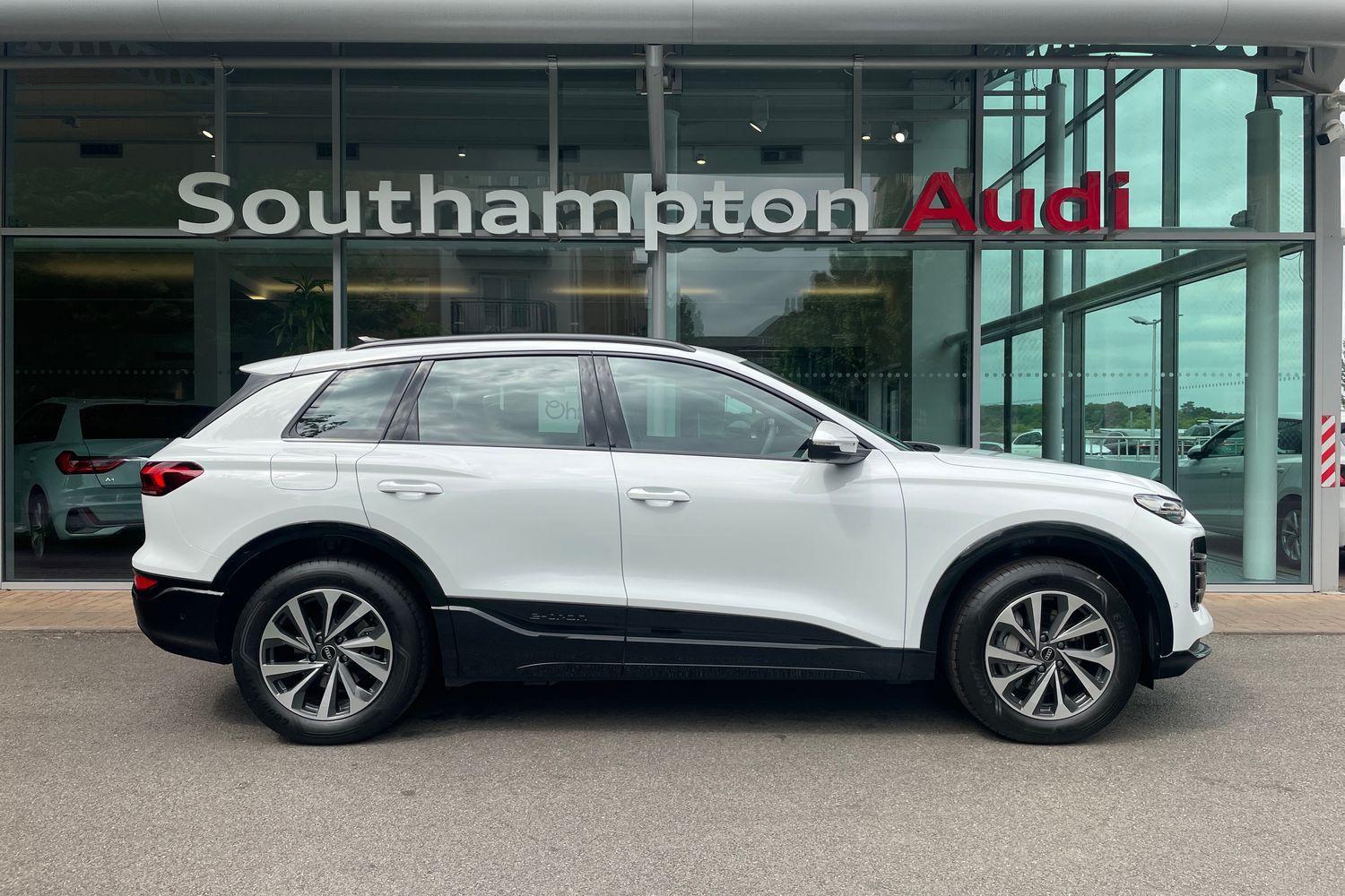 Used Audi Q6 e-tron 2025 for sale - 76389301: Photo 2