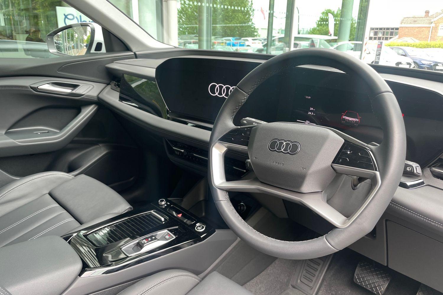 Used Audi Q6 e-tron 2025 for sale - 76389301: Photo 25