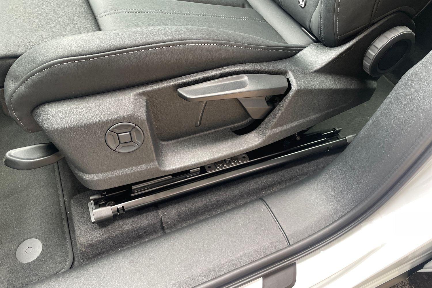 Used Audi Q6 e-tron 2025 for sale - 76389301: Photo 28