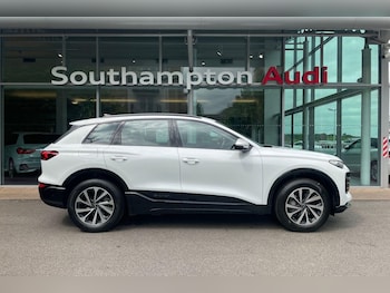 Used Audi Q6 e-tron 2025 for sale - 76389301: Photo