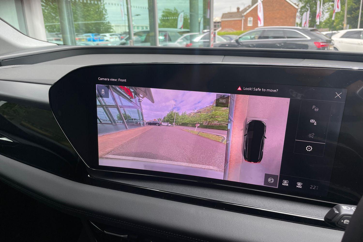 Used Audi Q6 e-tron 2025 for sale - 76389301: Photo 4