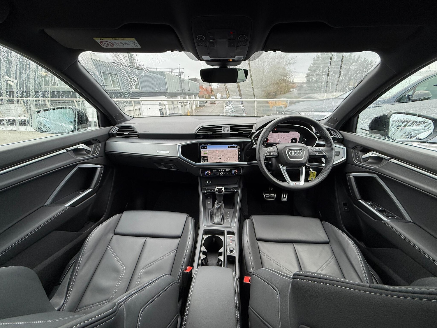 Used Audi Q3 2025 for sale - 77376800: Photo 2