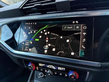 Used Audi Q3 2025 for sale - 77376800: Photo