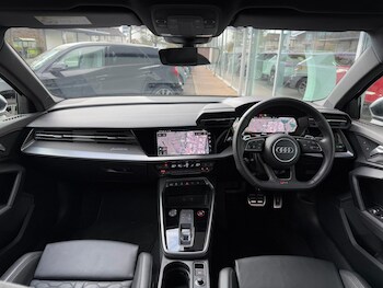 Used Audi RS3 2024 for sale - 77670654: Photo