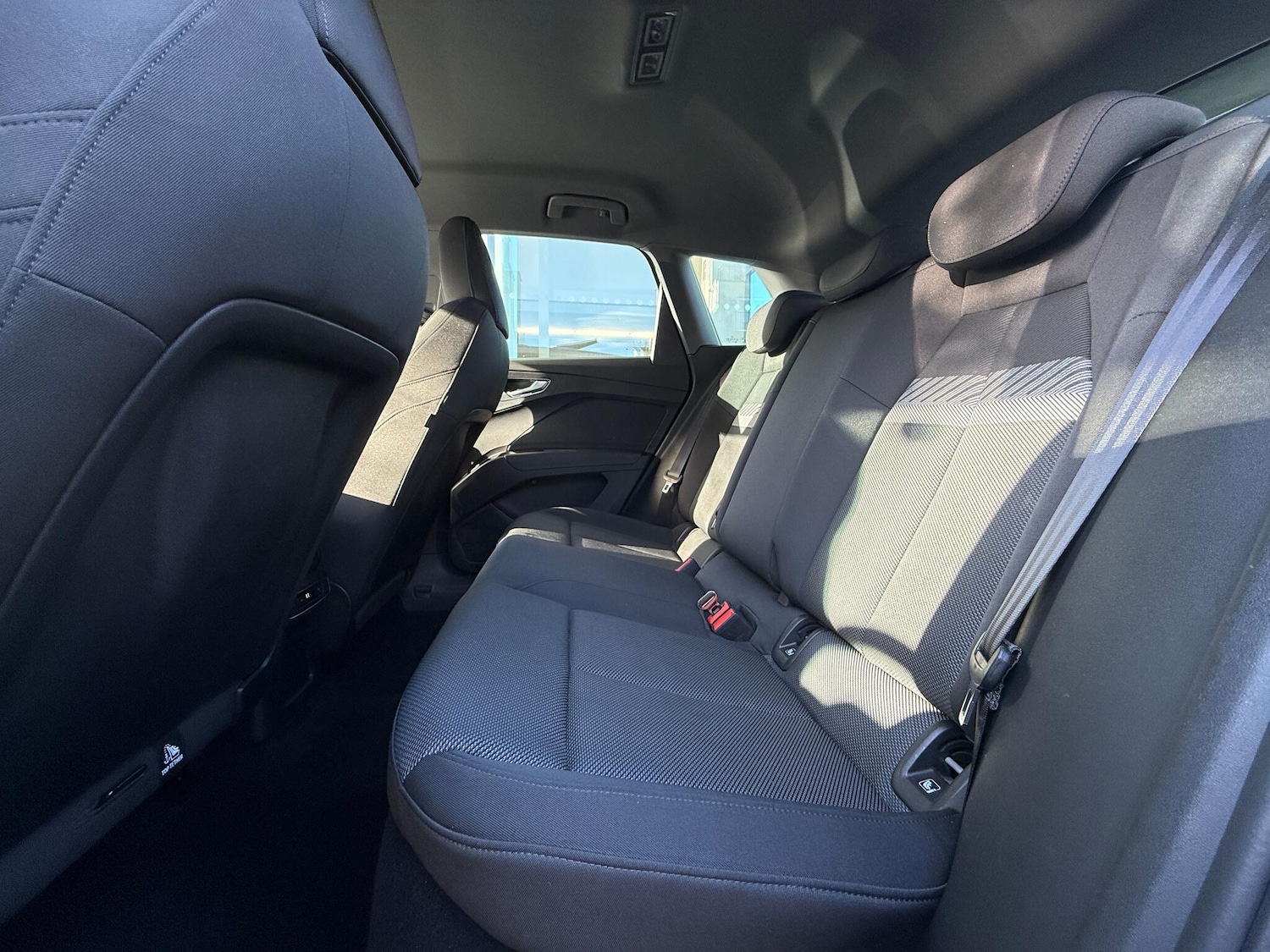 Used Audi Q4 e-tron 2022 for sale - 77131730: Photo 48