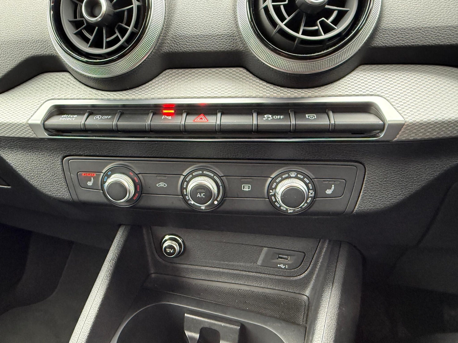 Used Audi Q2 2023 for sale - 77155857: Photo 25