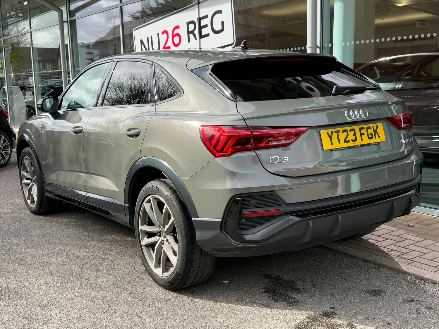 Used Audi Q3 for sale - 77671970: Photo 10