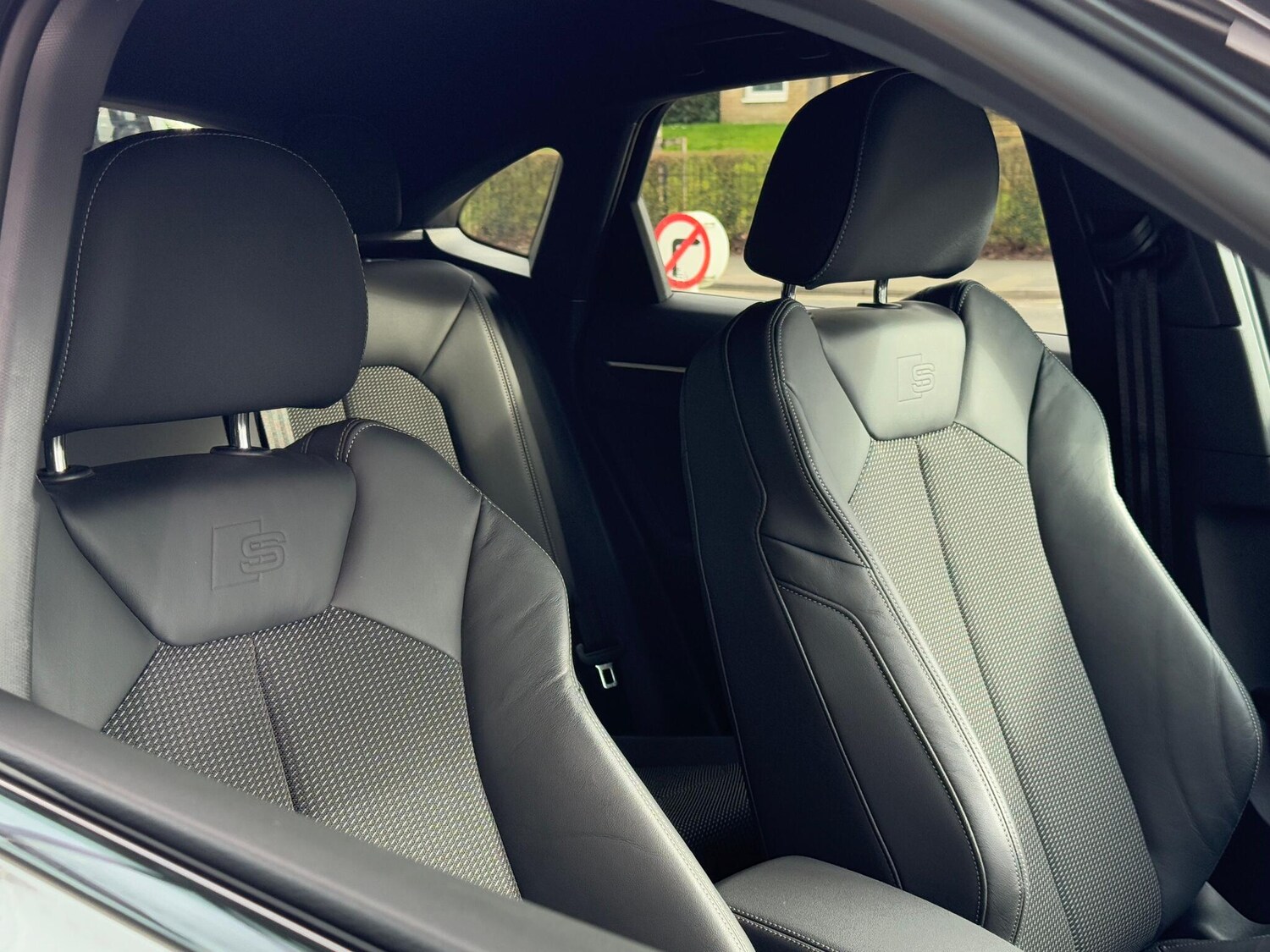 Used Audi Q3 for sale - 77671970: Photo 31