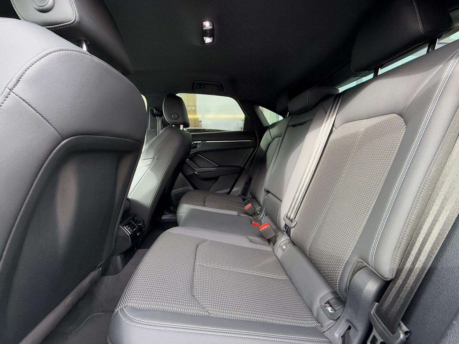 Used Audi Q3 for sale - 77671970: Photo 46