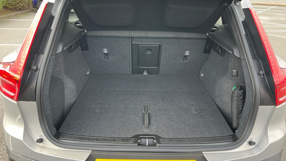 Used Volvo XC40 2024 for sale - 76539884: Photo 17