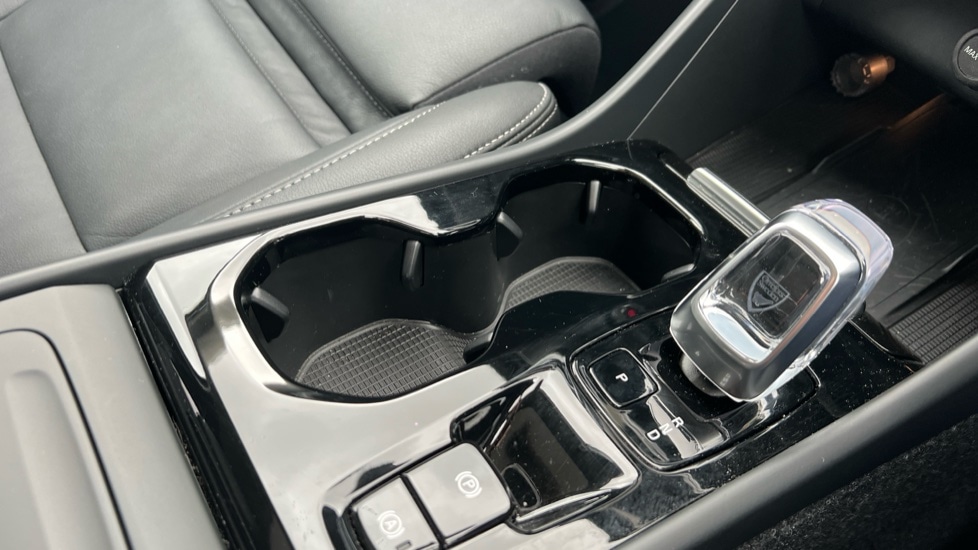 Used Volvo XC40 2024 for sale - 76539884: Photo 67