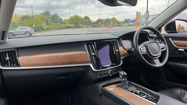 Used Volvo V90 2017 for sale - 76067141: Photo 10