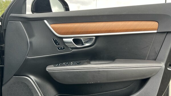 Used Volvo V90 2017 for sale - 76067141: Photo 30