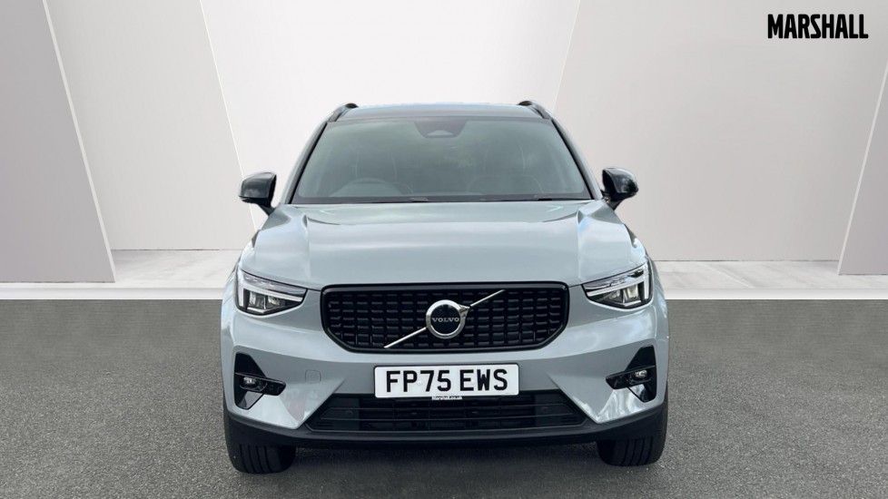 Used Volvo XC40 2025 for sale - 76393671: Photo 12
