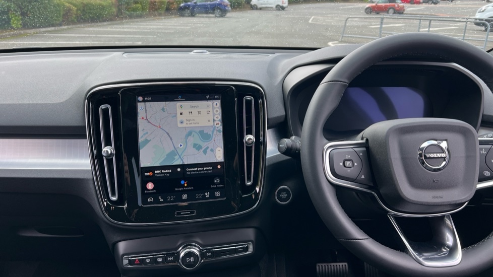 Used Volvo XC40 2025 for sale - 76393671: Photo 22